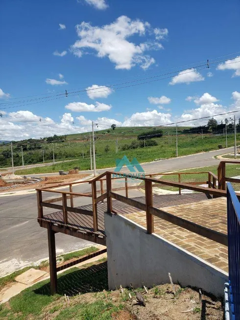 Foto 1 de Lote/Terreno à venda, 300m² em Jardim Maria Cândida, Caçapava