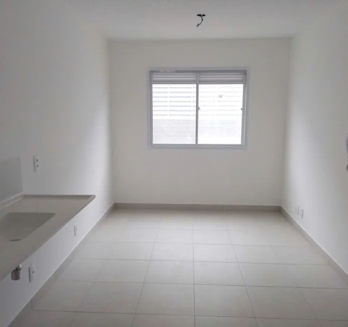 Foto 1 de Apartamento com 2 Quartos à venda, 32m² em Vila Curuçá, São Paulo