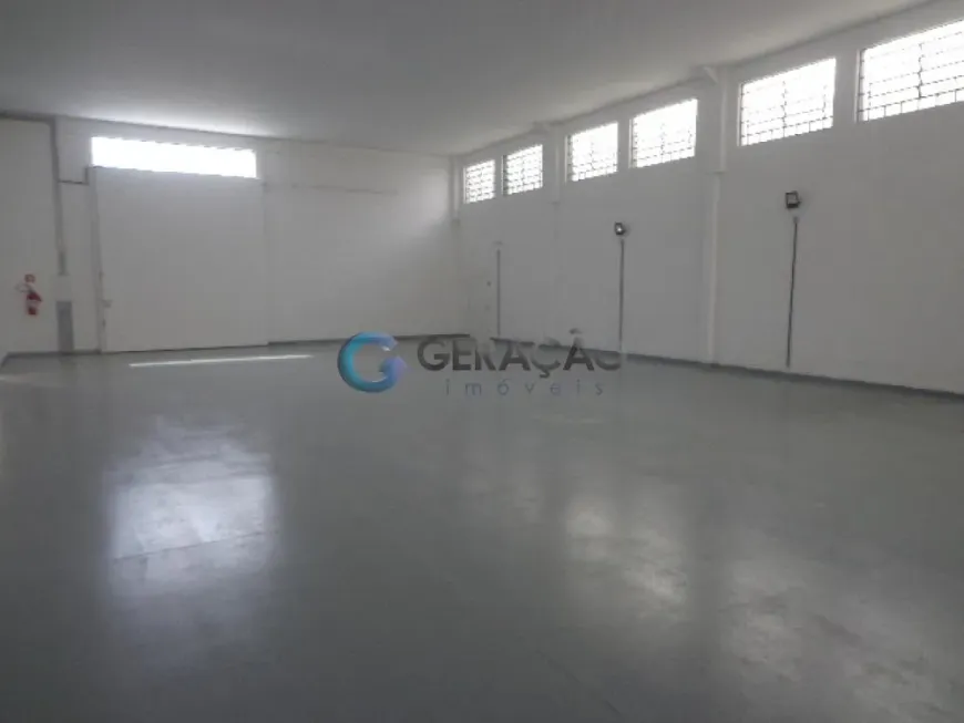 Foto 1 de Galpão/Depósito/Armazém à venda, 570m² em Vila Nair, São José dos Campos