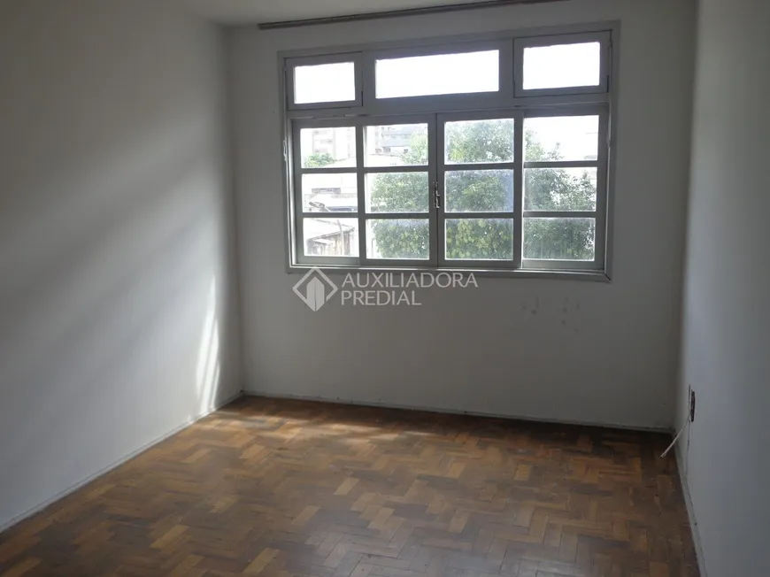 Foto 1 de Apartamento com 2 Quartos à venda, 53m² em Menino Deus, Porto Alegre