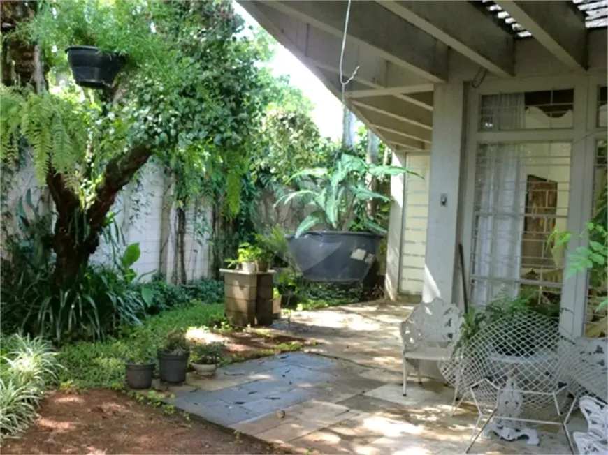 Foto 1 de Casa com 4 Quartos à venda, 420m² em Vila Madalena, São Paulo