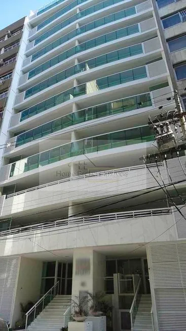 Foto 1 de Apartamento com 4 Quartos para venda ou aluguel, 202m² em Icaraí, Niterói