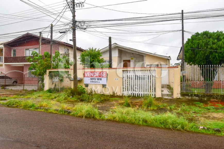 Foto 1 de Lote/Terreno à venda, 385m² em Novo Mundo, Curitiba