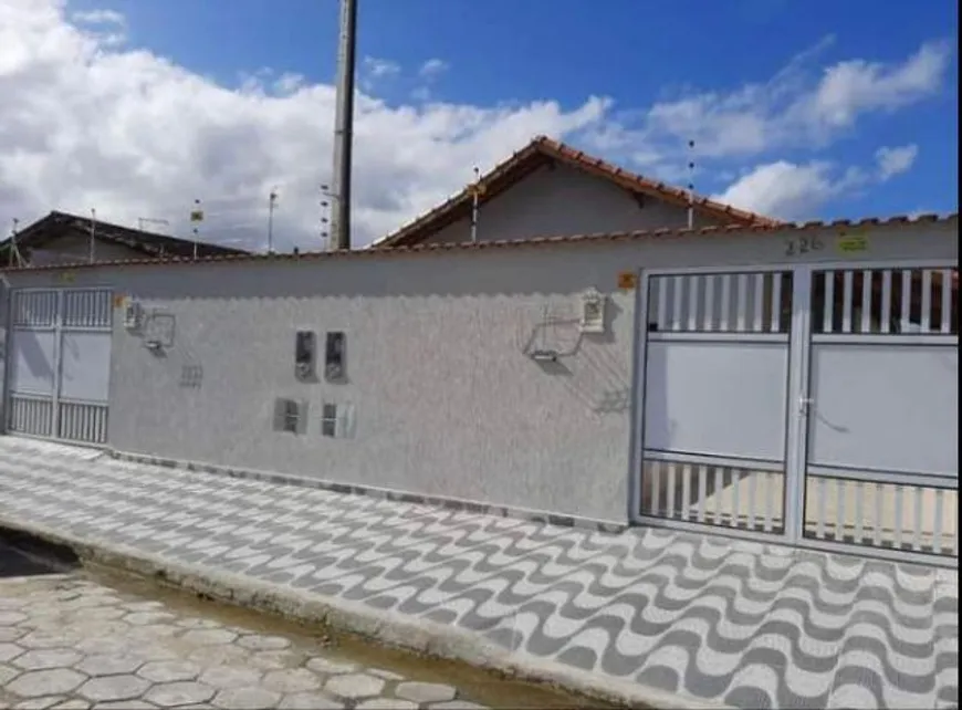 Foto 1 de Casa com 2 Quartos à venda, 74m² em Balneario Samas, Mongaguá