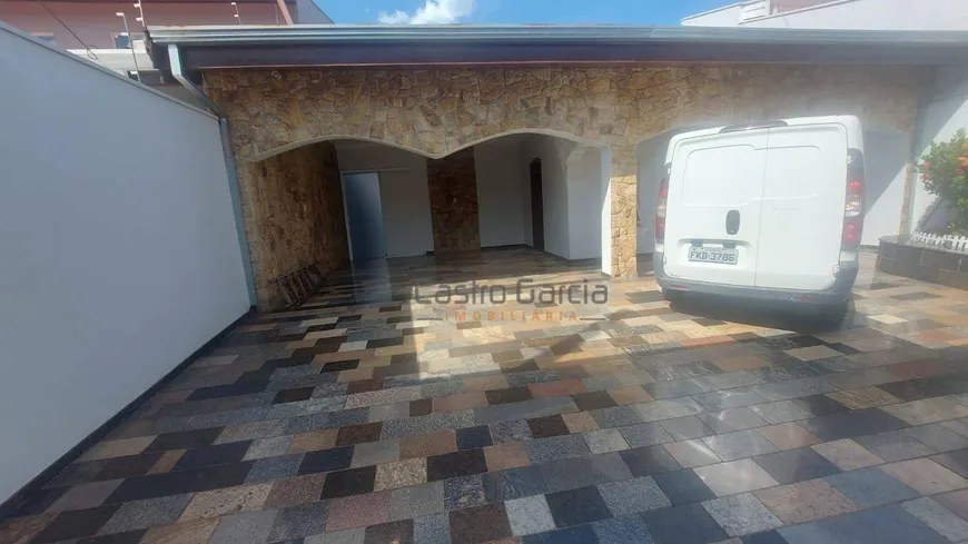 Foto 1 de Casa com 4 Quartos à venda, 209m² em Vila Amorim, Americana