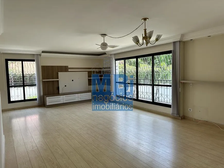 Foto 1 de Apartamento com 3 Quartos para venda ou aluguel, 180m² em Alto Da Boa Vista, São Paulo