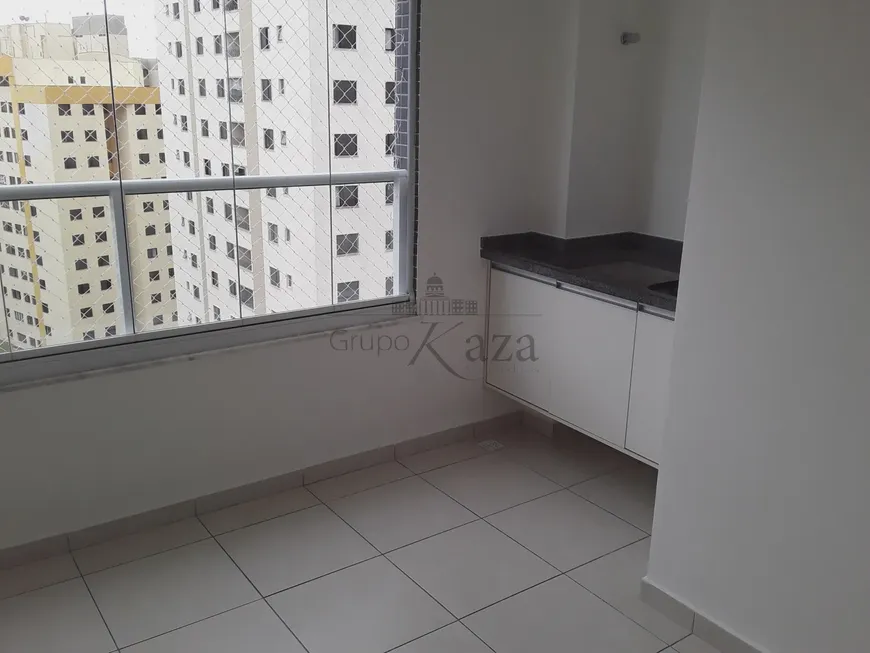 Foto 1 de Apartamento com 2 Quartos à venda, 80m² em Condomínio Royal Park, São José dos Campos