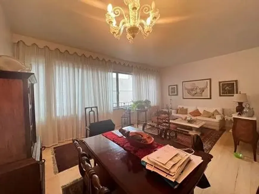 Foto 1 de Apartamento com 3 Quartos à venda, 120m² em Leblon, Rio de Janeiro