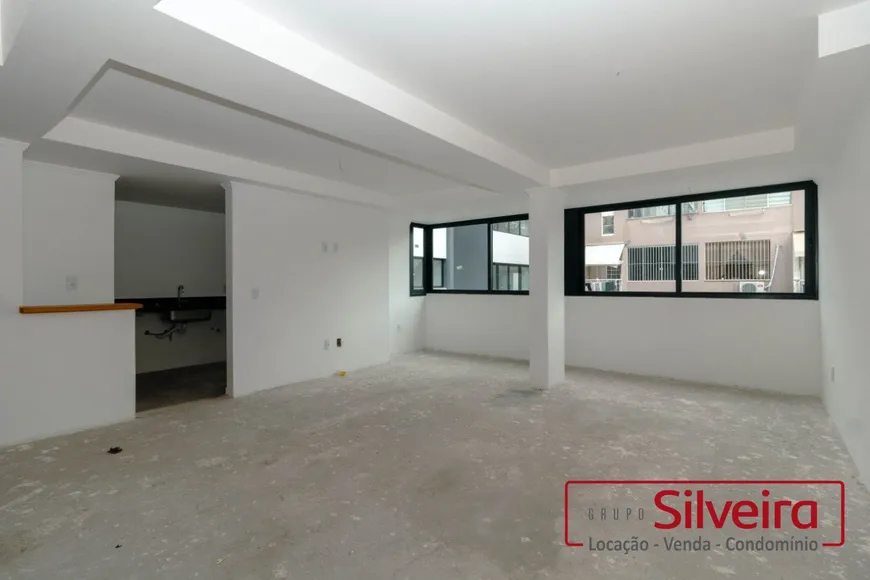 Foto 1 de Apartamento com 2 Quartos à venda, 108m² em Teresópolis, Porto Alegre