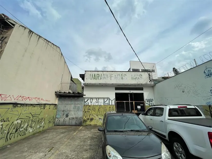 Foto 1 de Galpão/Depósito/Armazém à venda, 400m² em Lapa, São Paulo