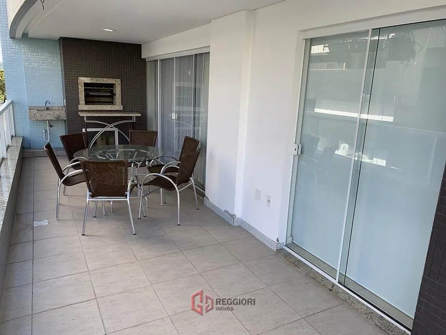 Foto 1 de Apartamento com 3 Quartos à venda, 152m² em Centro, Balneário Camboriú