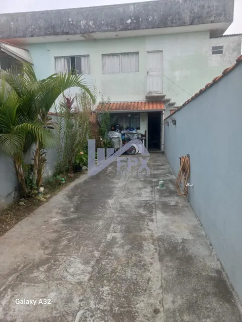Foto 1 de Casa com 2 Quartos à venda, 54m² em Balneário Gaivota, Itanhaém