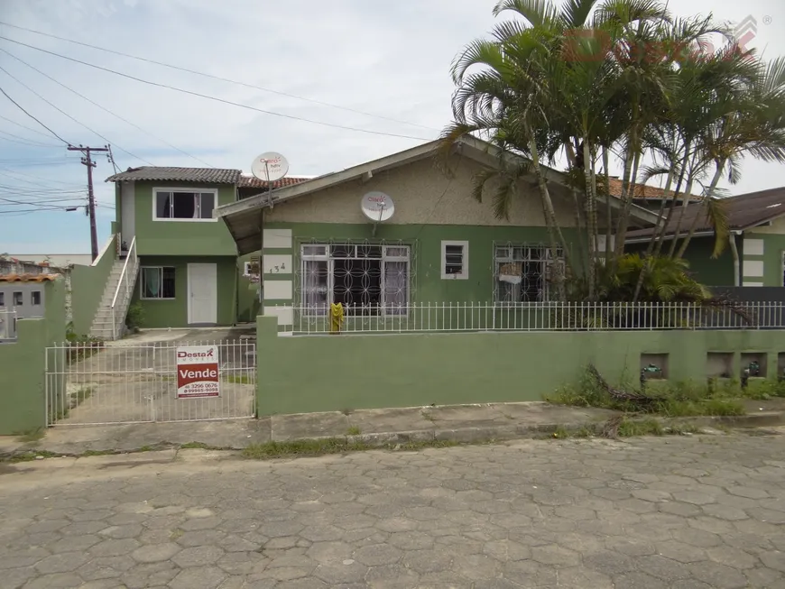 Foto 1 de Casa com 8 Quartos à venda, 308m² em Mar Das Pedras, Biguaçu