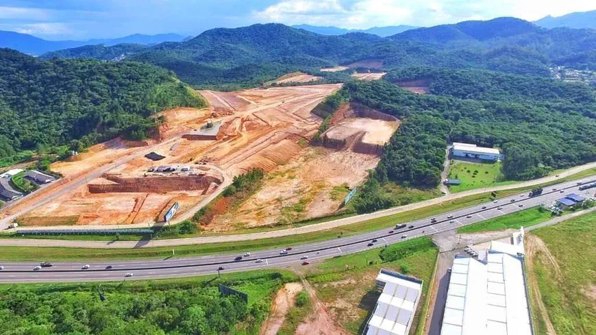 Foto 1 de à venda, 48799m² em Várzea Do Ranchinho, Balneário Camboriú