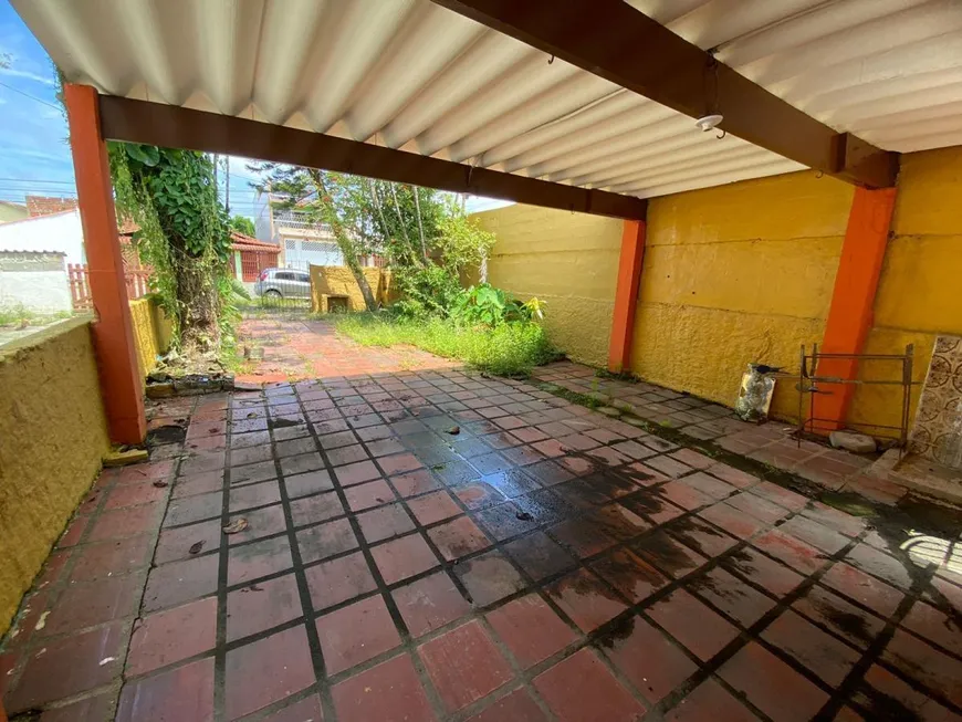 Foto 1 de Casa com 2 Quartos à venda, 74m² em Balneario Itaguai, Mongaguá