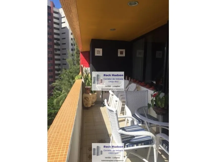 Foto 1 de Apartamento com 4 Quartos à venda, 205m² em Pituba, Salvador