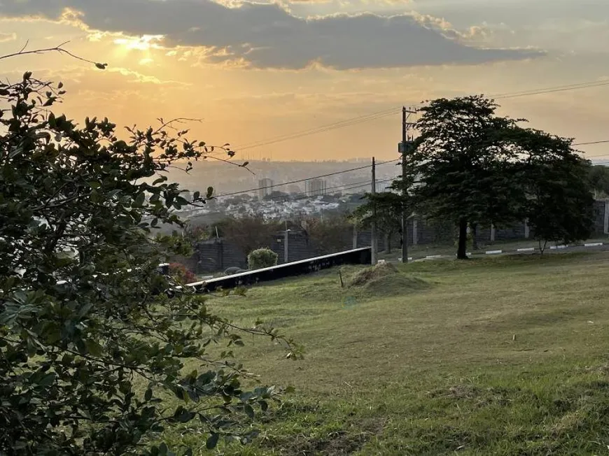 Foto 1 de Lote/Terreno à venda, 1041m² em Pinheiro, Valinhos