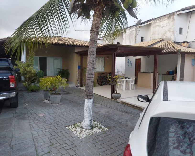 Foto 1 de Casa com 3 Quartos à venda, 200m² em Ipitanga, Lauro de Freitas