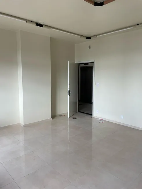 Foto 1 de Sala Comercial à venda, 30m² em Centro, Caxias do Sul