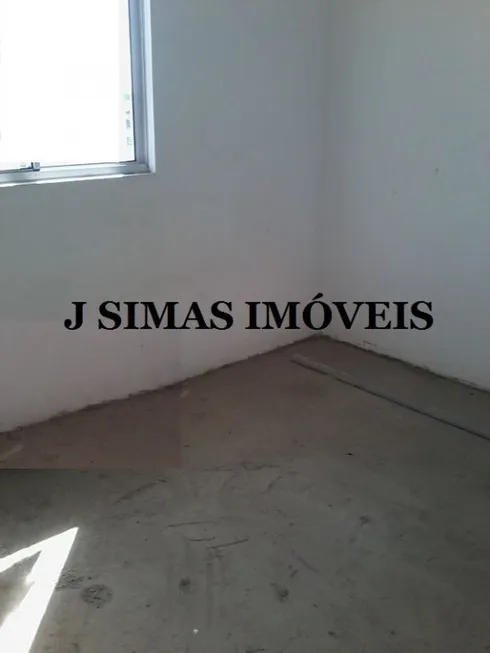 Foto 1 de Apartamento com 2 Quartos à venda, 40m² em Jardim Leopoldina, Porto Alegre