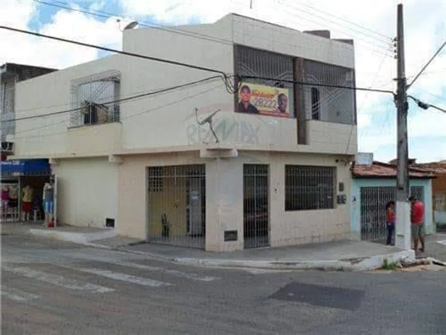 Foto 1 de Casa com 4 Quartos à venda, 205m² em América, Aracaju