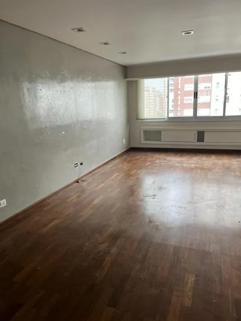 Foto 1 de Apartamento com 3 Quartos para alugar, 140m² em Paraíso, São Paulo