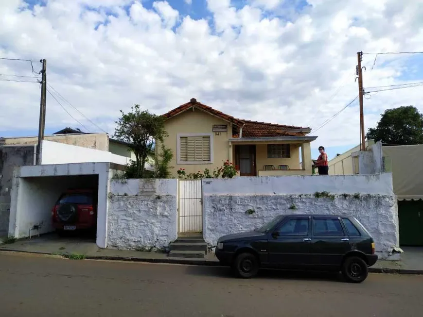 Foto 1 de Casa com 2 Quartos à venda, 97m² em Vila Nery, São Carlos