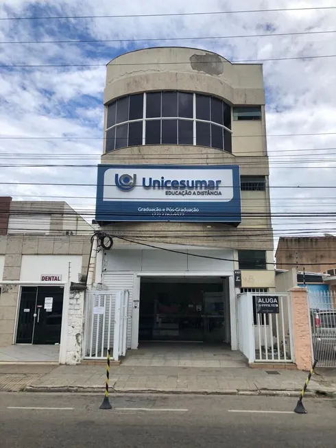 Foto 1 de Ponto Comercial para alugar em Centro, Macaé