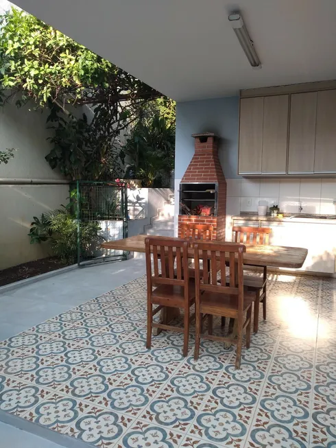 Foto 1 de Casa com 3 Quartos à venda, 176m² em Jardim Sao Vicente, Jundiaí