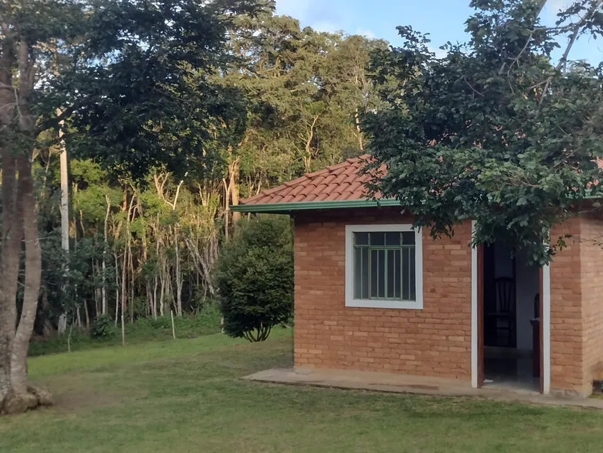 Foto 1 de Fazenda/Sítio com 2 Quartos à venda, 150000m² em Zona Rural, Alfredo Vasconcelos