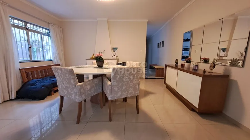 Foto 1 de Casa com 3 Quartos à venda, 130m² em Planalto Paulista, São Paulo