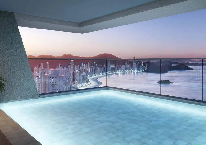 Foto 1 de Apartamento com 4 Quartos à venda, 232m² em Barra Sul, Balneário Camboriú