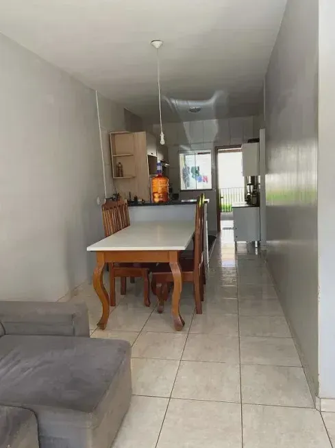 Foto 1 de Casa com 2 Quartos à venda, 94m² em Itapuã, Salvador