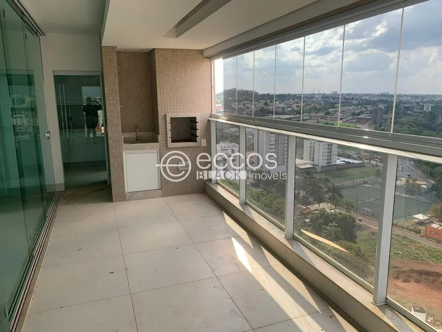 Foto 1 de Apartamento com 3 Quartos para alugar, 142m² em Tubalina, Uberlândia
