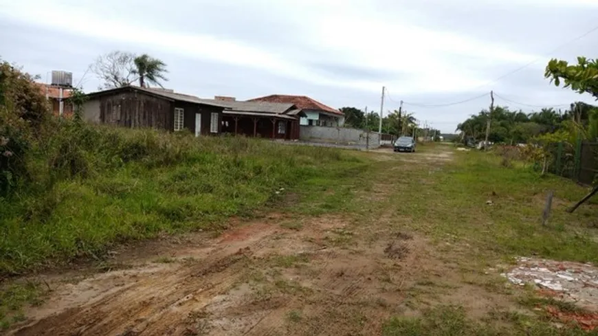 Foto 1 de Lote/Terreno à venda, 375m² em Praia do Ervino, São Francisco do Sul