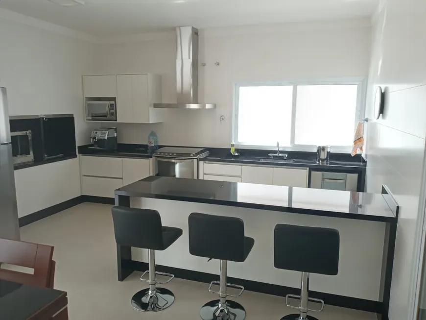 Foto 1 de Casa de Condomínio com 3 Quartos à venda, 295m² em Samambaia Parque Residencial, Bauru