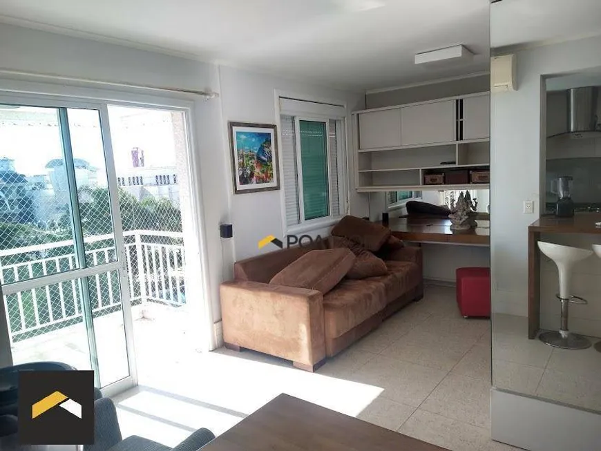 Foto 1 de Apartamento com 1 Quarto para alugar, 65m² em Vila Ipiranga, Porto Alegre