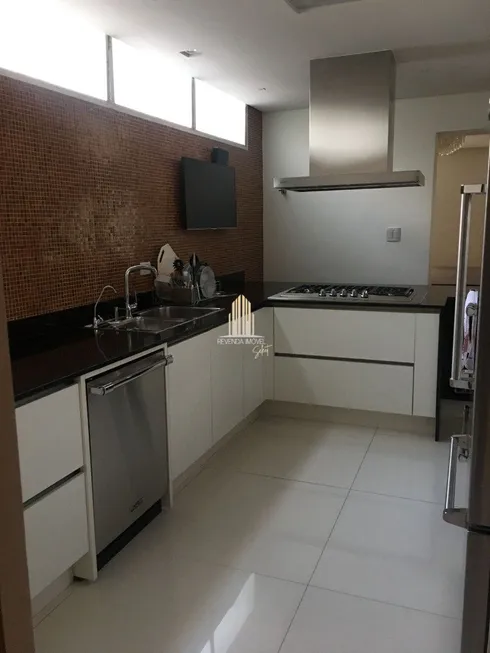 Foto 1 de Apartamento com 3 Quartos à venda, 190m² em Consolação, São Paulo