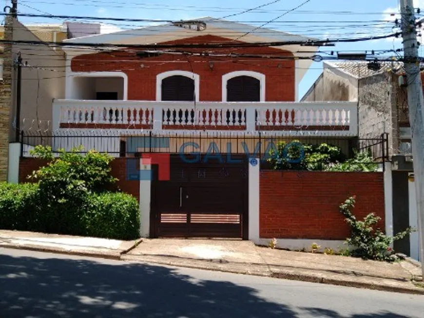 Foto 1 de Sobrado com 3 Quartos à venda, 153m² em Jardim da Fonte, Jundiaí
