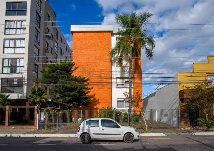 Foto 1 de Apartamento com 3 Quartos para alugar, 151m² em Centro, Pelotas