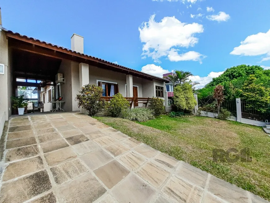 Foto 1 de Casa de Condomínio com 4 Quartos à venda, 199m² em São Lucas, Viamão