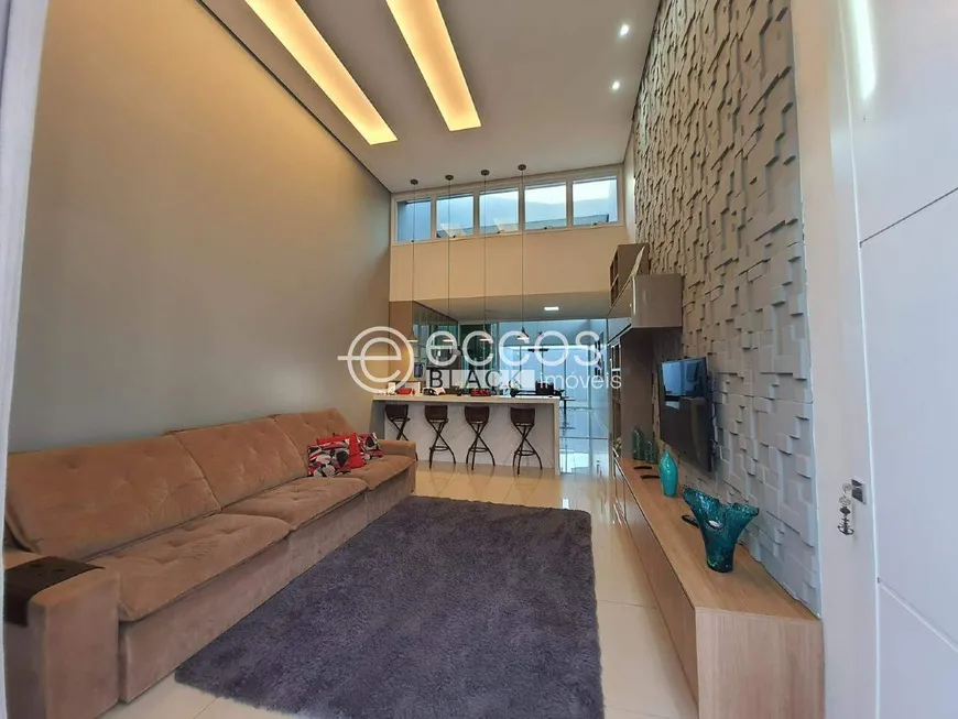 Foto 1 de Casa com 3 Quartos à venda, 165m² em Minas Gerais, Uberlândia