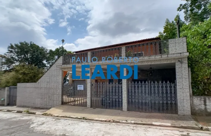 Foto 1 de Sobrado com 9 Quartos à venda, 775m² em Adalgisa, Osasco