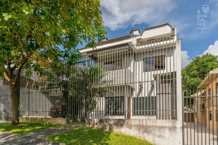 Foto 1 de Casa com 4 Quartos à venda, 270m² em Pilarzinho, Curitiba