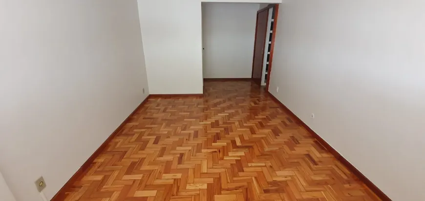 Foto 1 de Apartamento com 2 Quartos à venda, 111m² em Icaraí, Niterói