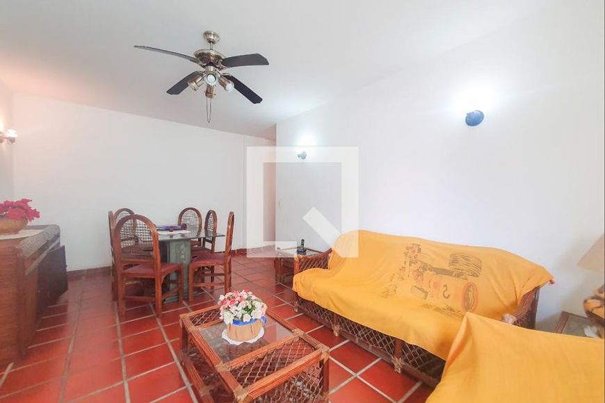 Foto 1 de Apartamento com 3 Quartos para alugar, 100m² em Vila Júlia , Guarujá