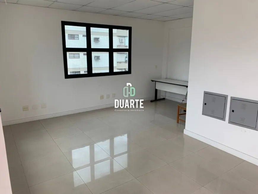 Foto 1 de Prédio Residencial para alugar, 190m² em Boqueirão, Santos