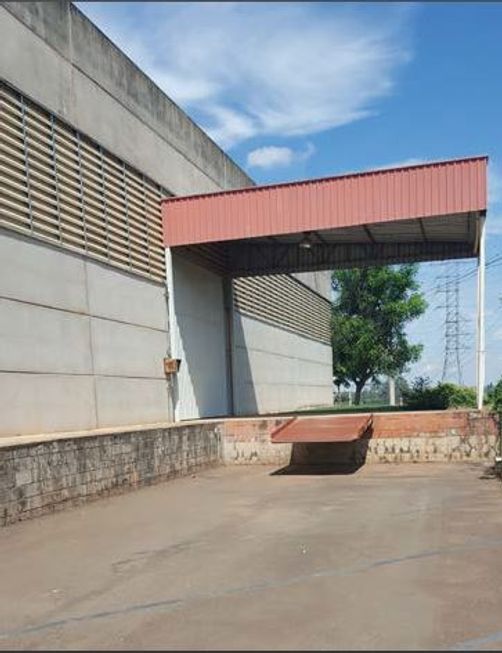 Galpão para Venda - Jaguariúna / SP no bairro Núcleo Residencial Doutor  João Aldo Nassif, área total 50.000,00 m², área construída 7.000,00 m²