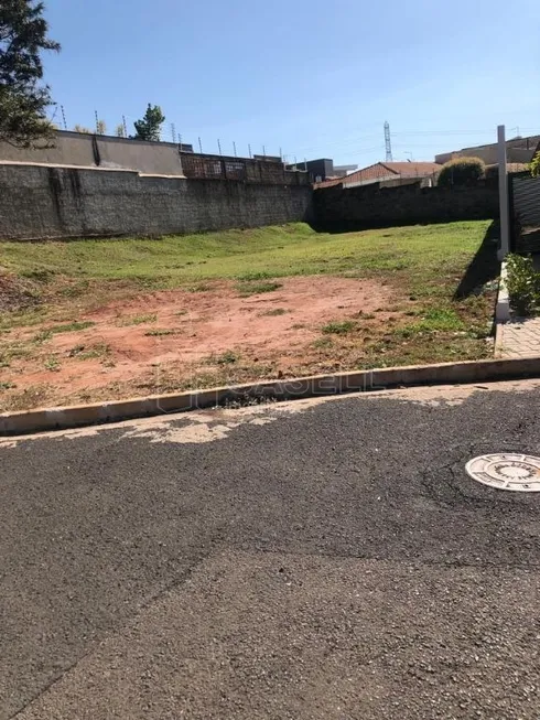 Foto 1 de Lote/Terreno à venda, 607m² em Jardim Residencial Vale do Campo, Araraquara