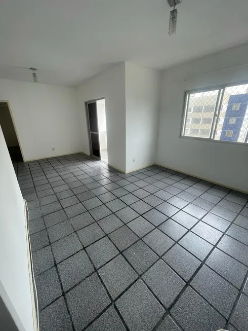 Foto 1 de Apartamento com 4 Quartos à venda, 130m² em Imbuí, Salvador